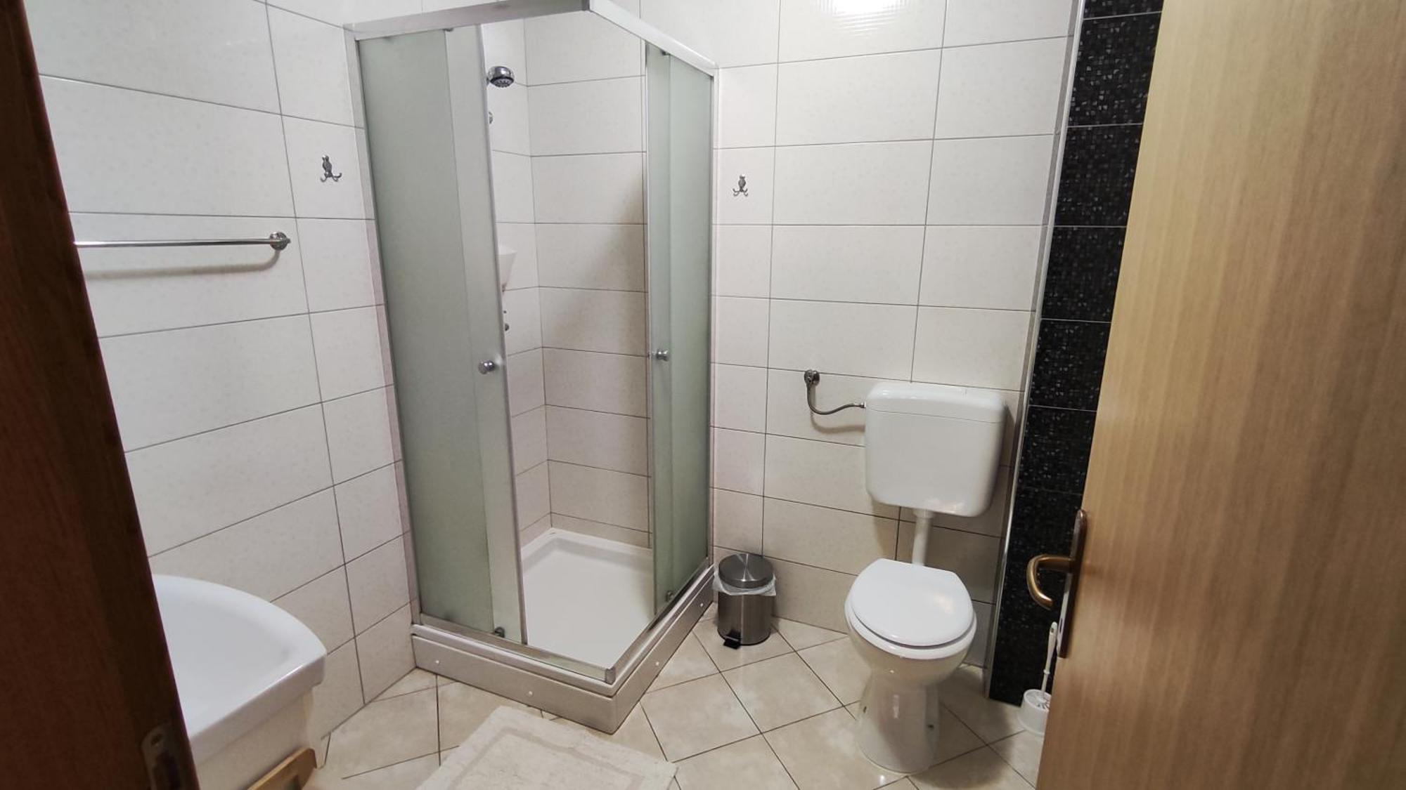 House Bogovic Apartment Karlovac Exterior photo