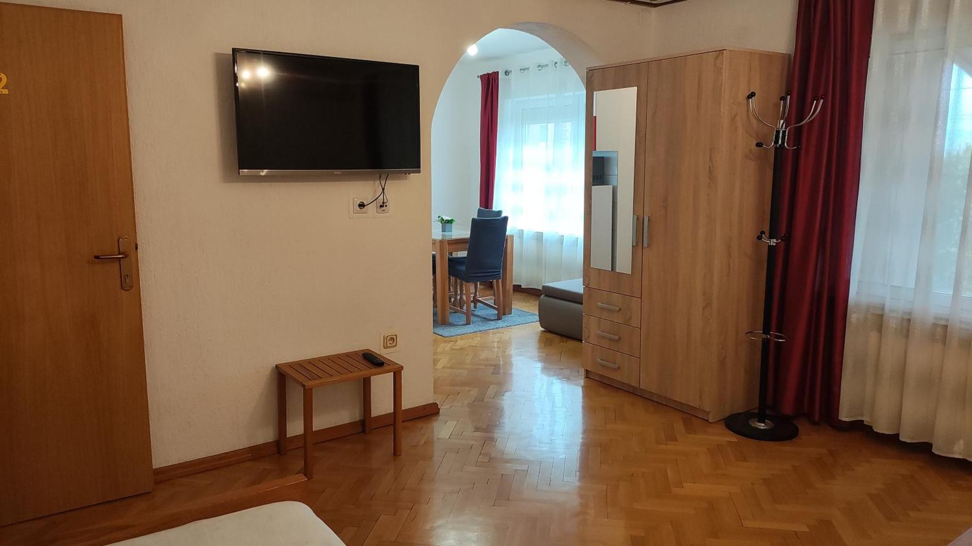 House Bogovic Apartment Karlovac Exterior photo